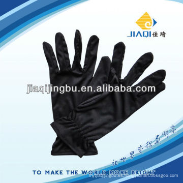 Guantes de microfibra en color negro